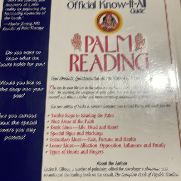 Chakra handbook and Palm reading books 2 included - Picture 4 of 4